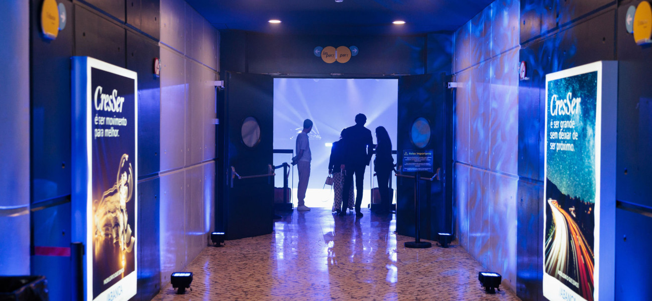 Confer&ecirc;ncias e Congressos